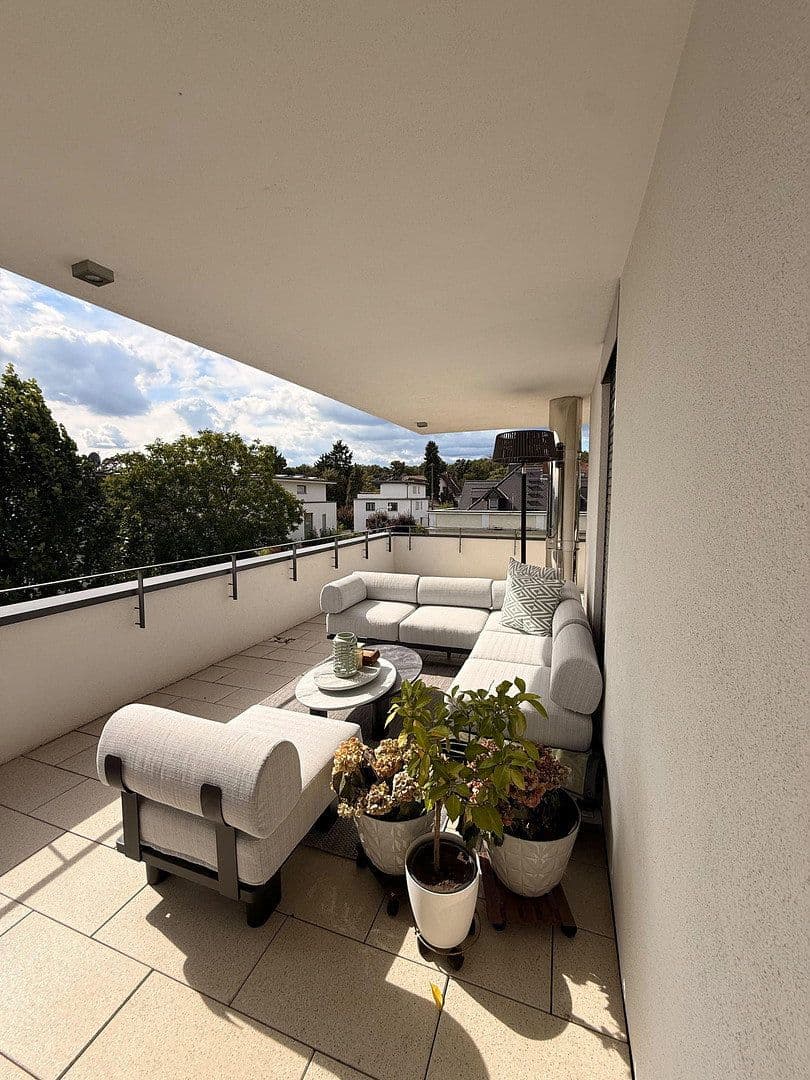 2 bedroom flat to rent, 94 m², Am Eichelgarten 18, Wiesbaden, Hesse 2 bedroom flat to rent, 94 m², Am Eichelgarten 18, Wiesbaden, Hesse