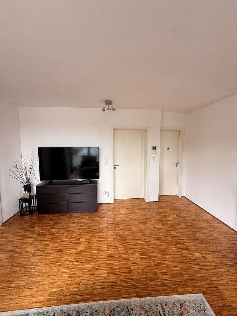 2 bedroom flat to rent, 94 m², Am Eichelgarten 18, Wiesbaden, Hesse 2 bedroom flat to rent, 94 m², Am Eichelgarten 18, Wiesbaden, Hesse