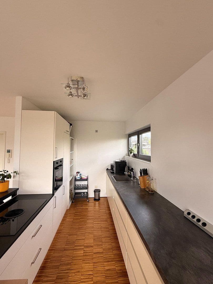 2 bedroom flat to rent, 94 m², Am Eichelgarten 18, Wiesbaden, Hesse 2 bedroom flat to rent, 94 m², Am Eichelgarten 18, Wiesbaden, Hesse