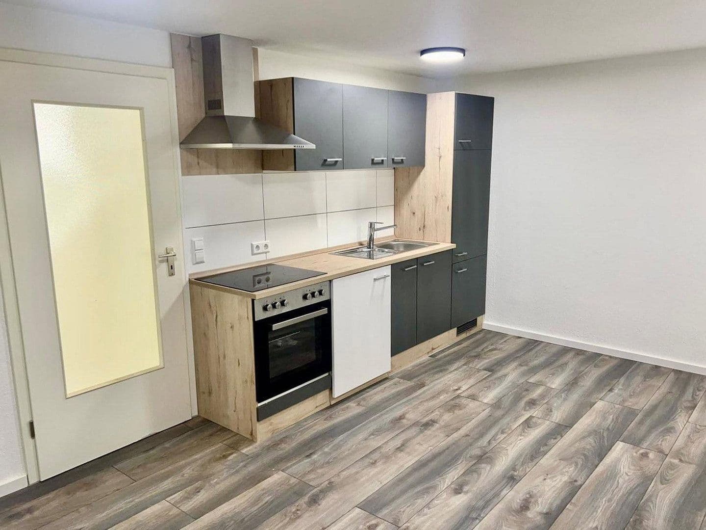 2 bedroom flat to rent, 36 m², Ditzingerstraße 5, Leonberg, Baden-Württemberg 2 bedroom flat to rent, 36 m², Ditzingerstraße 5, Leonberg, Baden-Württemberg