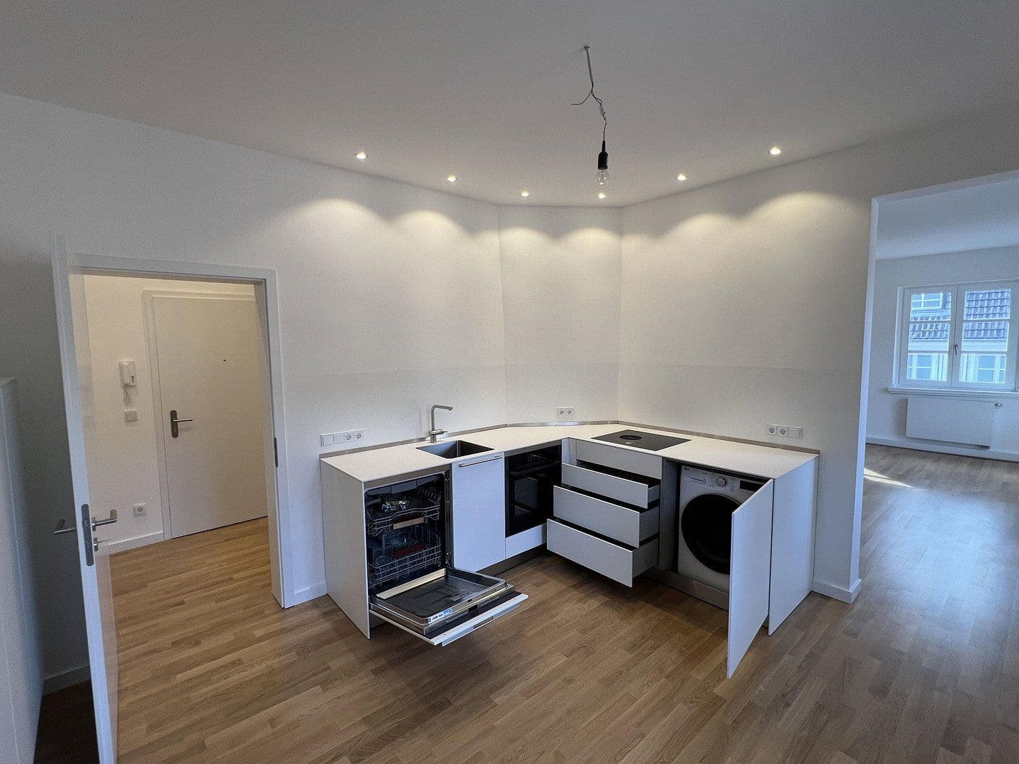 3 bedroom flat to rent, 80 m², Düsseldorf, North Rhine-Westphalia 3 bedroom flat to rent, 80 m², Düsseldorf, North Rhine-Westphalia
