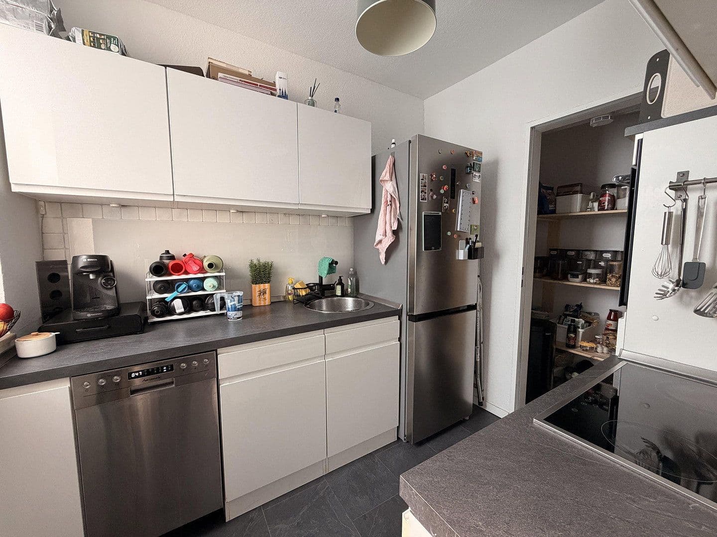 1 bedroom with open-plan kitchen flat for sale, 84 m², Leverkusen, North Rhine-Westphalia 1 bedroom with open-plan kitchen flat for sale, 84 m², Leverkusen, North Rhine-Westphalia