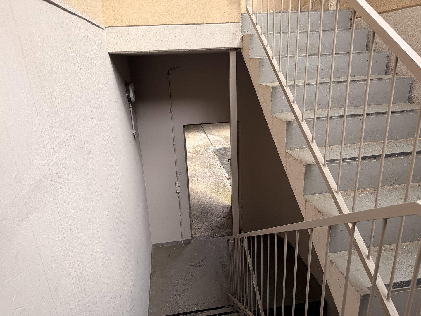 1 bedroom with open-plan kitchen flat for sale, 84 m², Leverkusen, North Rhine-Westphalia 1 bedroom with open-plan kitchen flat for sale, 84 m², Leverkusen, North Rhine-Westphalia