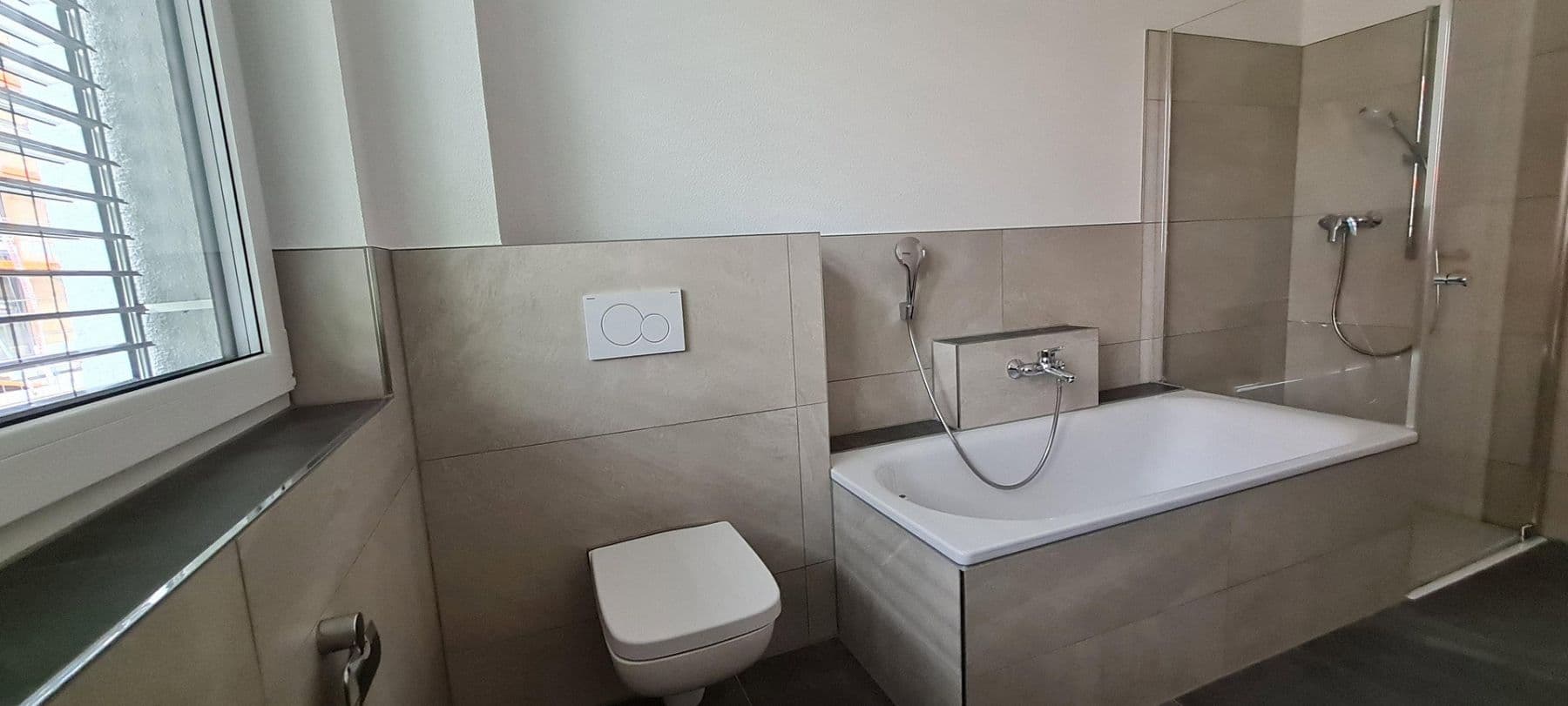 2 bedroom with open-plan kitchen flat to rent, 87 m², Am Bahndamm 3, Bad Säckingen, Baden-Württemberg 2 bedroom with open-plan kitchen flat to rent, 87 m², Am Bahndamm 3, Bad Säckingen, Baden-Württemberg