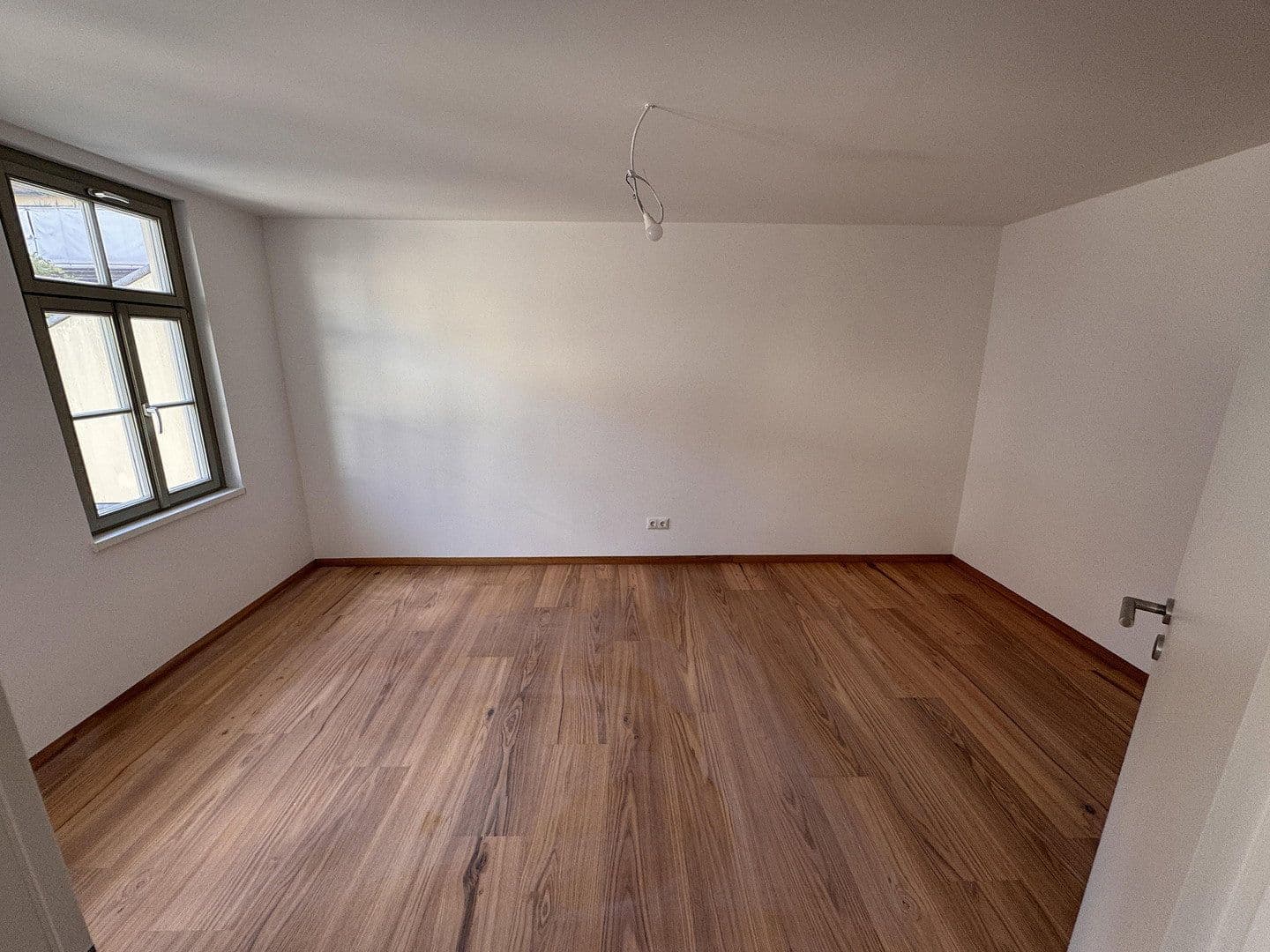 3 bedroom flat to rent, 77 m², Friedrichstraße 32, Erlangen, Bavaria 3 bedroom flat to rent, 77 m², Friedrichstraße 32, Erlangen, Bavaria