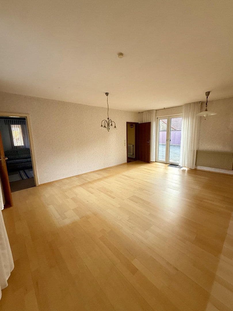 4 bedroom flat to rent, 160 m², Brombachtal, Hesse 4 bedroom flat to rent, 160 m², Brombachtal, Hesse