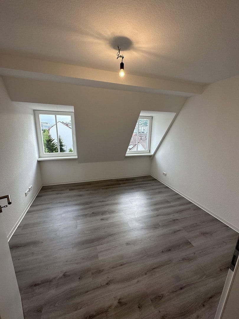 flat to rent, 150 m², Linnestraße 2-4, Pforzheim, Baden-Württemberg flat to rent, 150 m², Linnestraße 2-4, Pforzheim, Baden-Württemberg