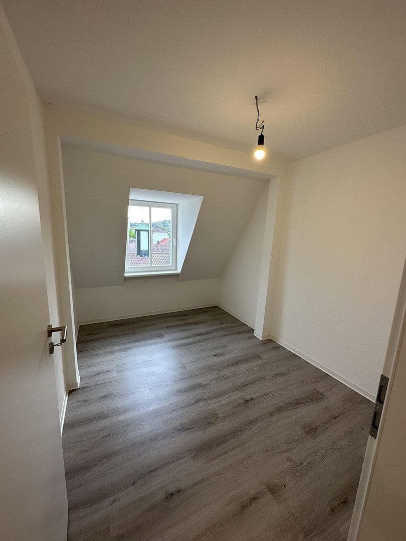 flat to rent, 150 m², Linnestraße 2-4, Pforzheim, Baden-Württemberg flat to rent, 150 m², Linnestraße 2-4, Pforzheim, Baden-Württemberg