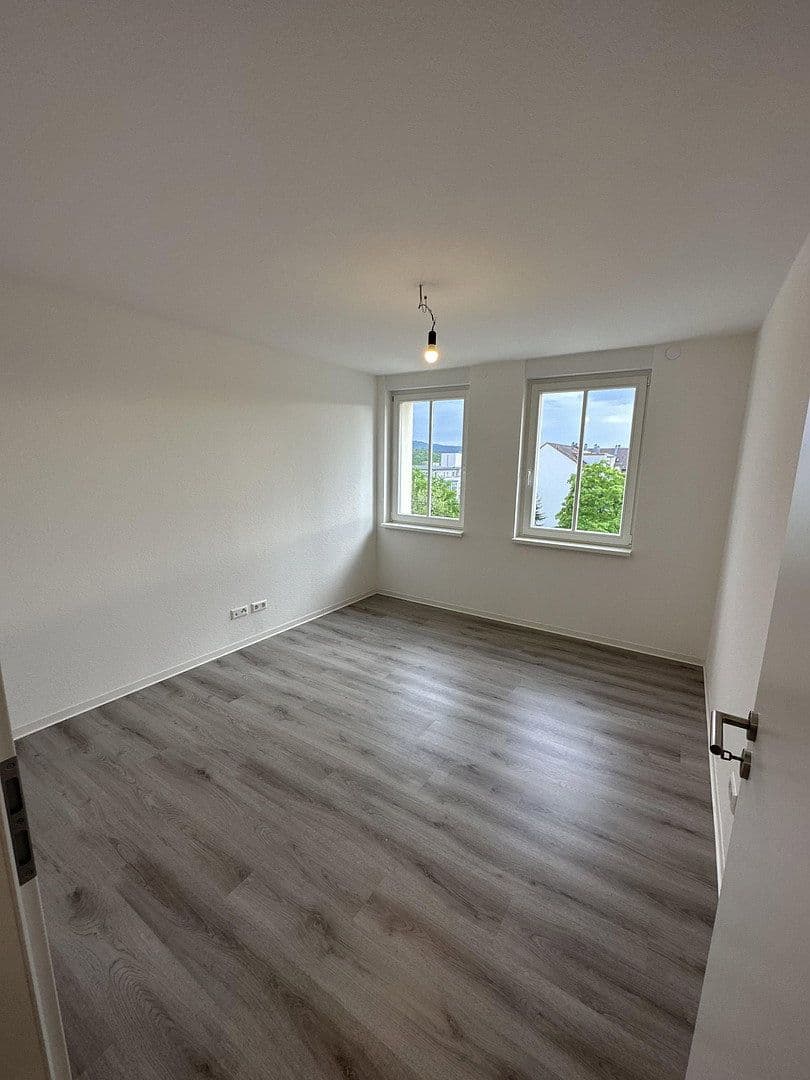 flat to rent, 150 m², Linnestraße 2-4, Pforzheim, Baden-Württemberg flat to rent, 150 m², Linnestraße 2-4, Pforzheim, Baden-Württemberg