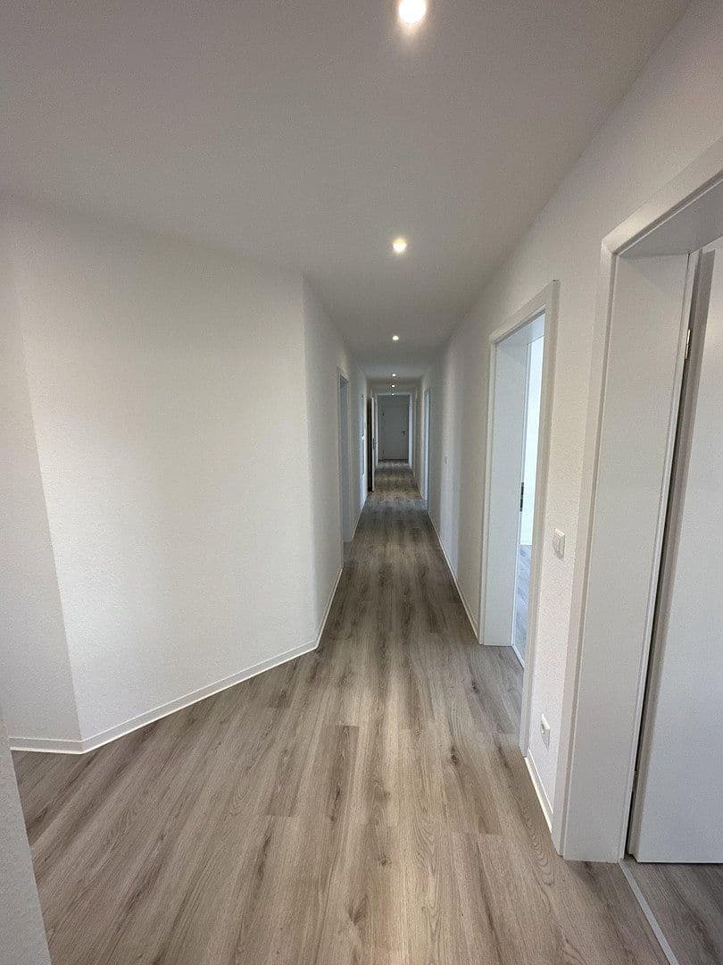 flat to rent, 150 m², Linnestraße 2-4, Pforzheim, Baden-Württemberg flat to rent, 150 m², Linnestraße 2-4, Pforzheim, Baden-Württemberg
