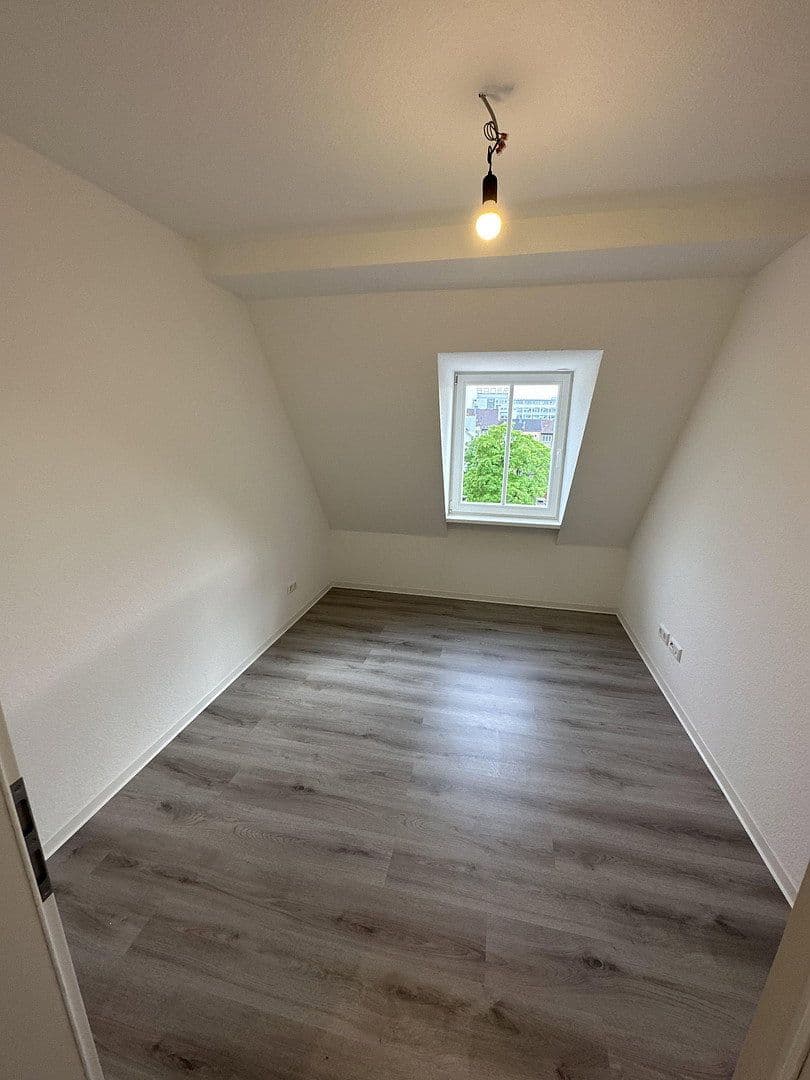 flat to rent, 150 m², Linnestraße 2-4, Pforzheim, Baden-Württemberg flat to rent, 150 m², Linnestraße 2-4, Pforzheim, Baden-Württemberg