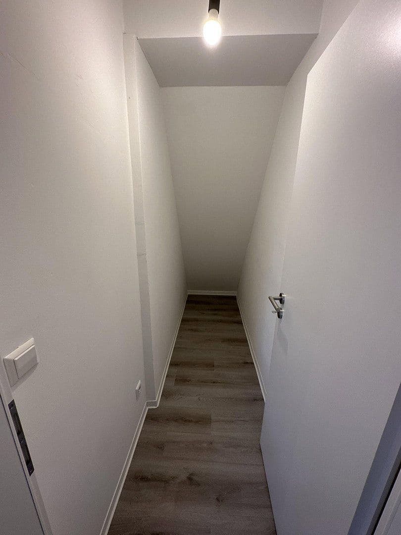 flat to rent, 150 m², Linnestraße 2-4, Pforzheim, Baden-Württemberg flat to rent, 150 m², Linnestraße 2-4, Pforzheim, Baden-Württemberg