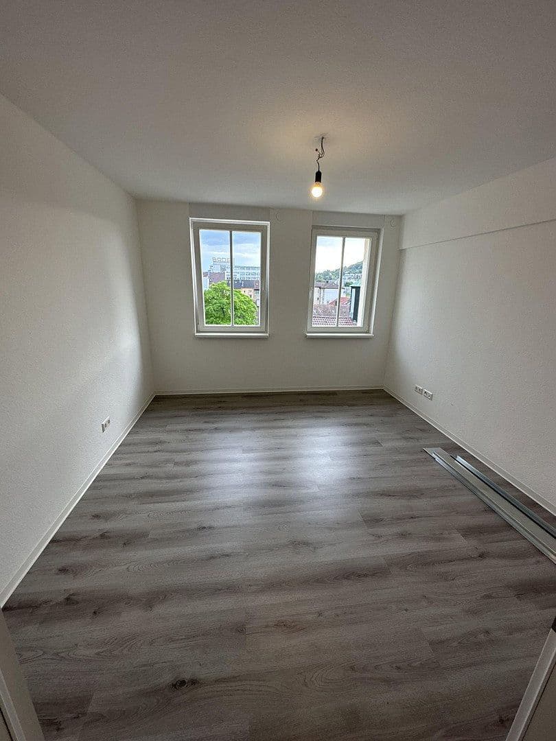 flat to rent, 150 m², Linnestraße 2-4, Pforzheim, Baden-Württemberg flat to rent, 150 m², Linnestraße 2-4, Pforzheim, Baden-Württemberg
