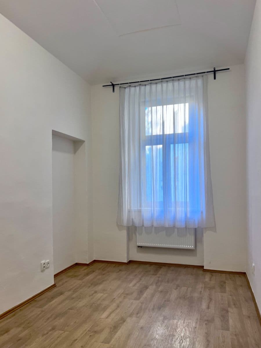 3 bedroom flat to rent, 63 m², Na Neklance, Prague, Prague 3 bedroom flat to rent, 63 m², Na Neklance, Prague, Prague