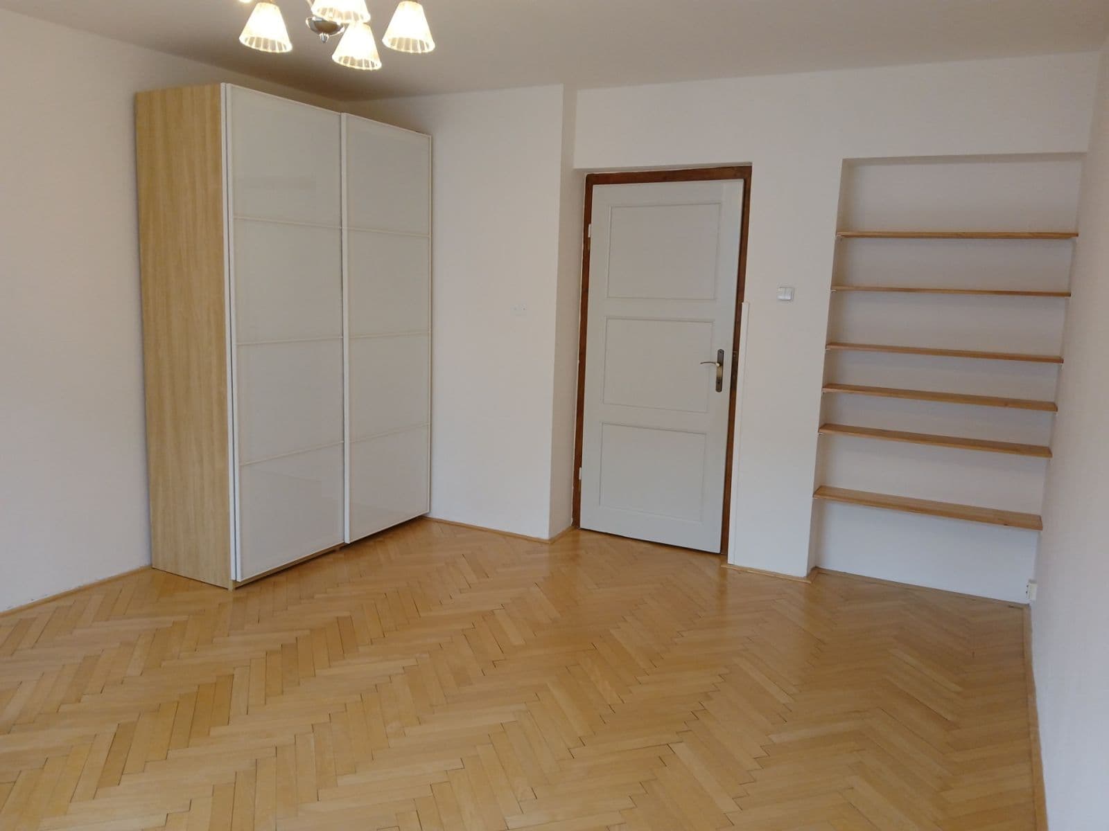 1 bedroom flat to rent, 50 m², Gruzínská, Plzeň, Plzeňský Region 1 bedroom flat to rent, 50 m², Gruzínská, Plzeň, Plzeňský Region