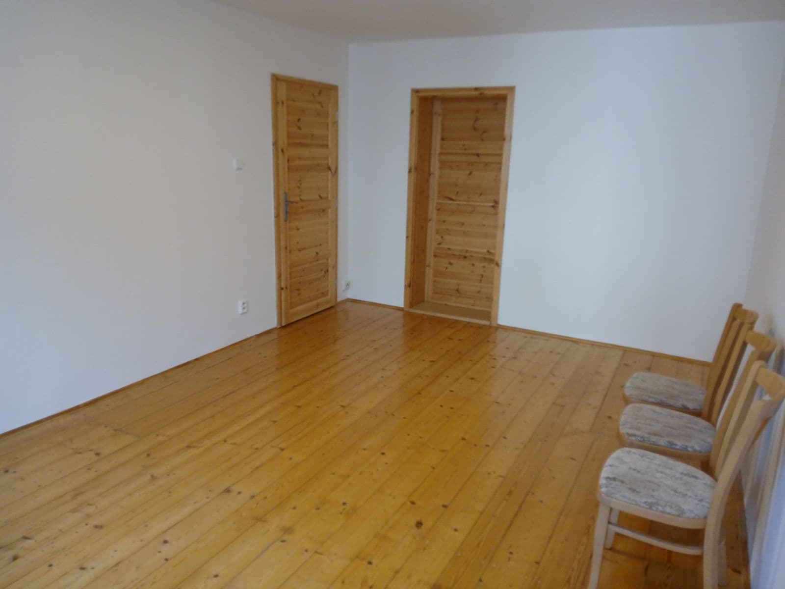 1 bedroom with open-plan kitchen flat to rent, 50 m², Gruzínská, Plzeň, Plzeňský Region 1 bedroom with open-plan kitchen flat to rent, 50 m², Gruzínská, Plzeň, Plzeňský Region
