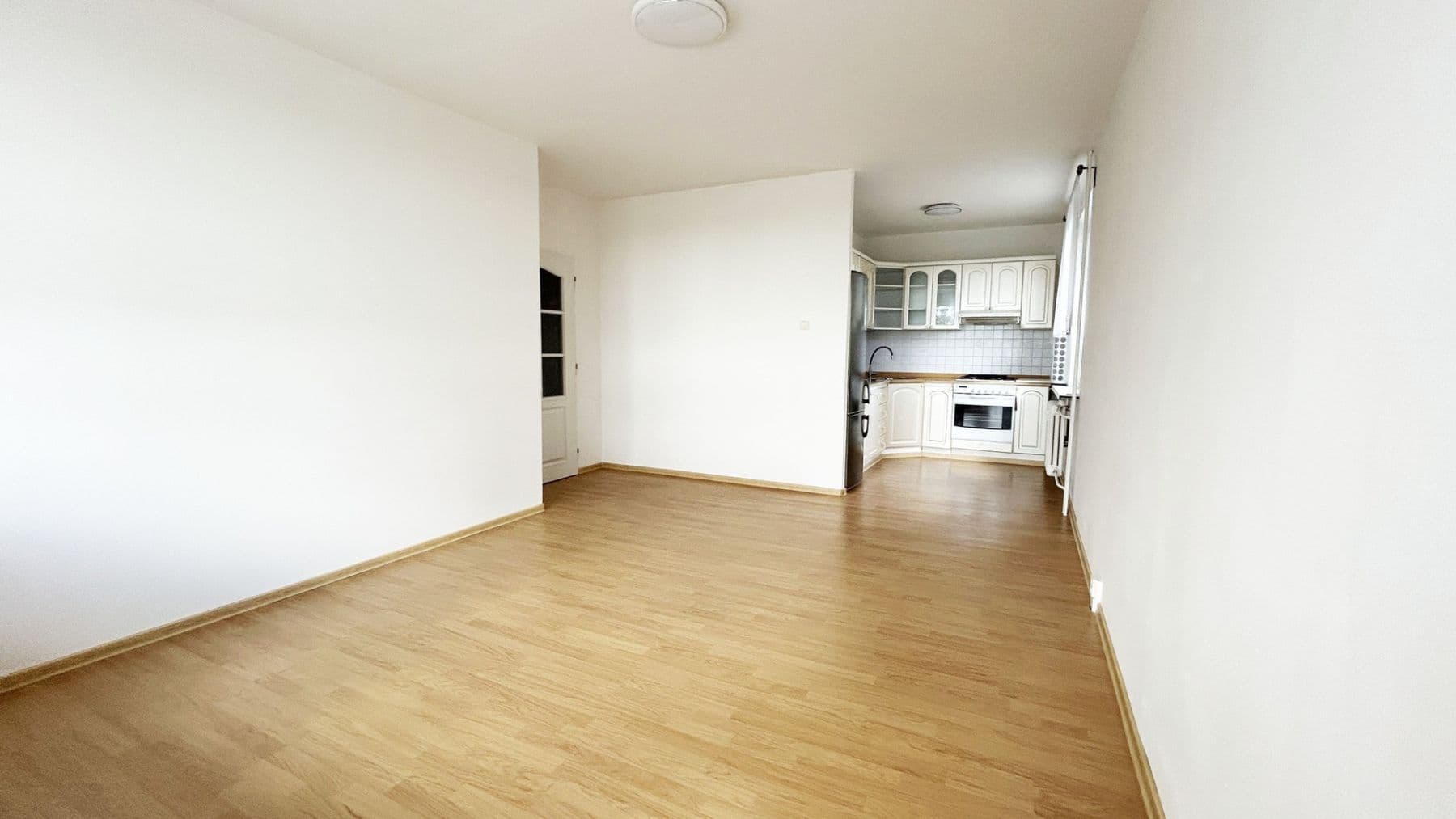 2 bedroom with open-plan kitchen flat to rent, 57 m², Nešporova, Prague, Prague 2 bedroom with open-plan kitchen flat to rent, 57 m², Nešporova, Prague, Prague