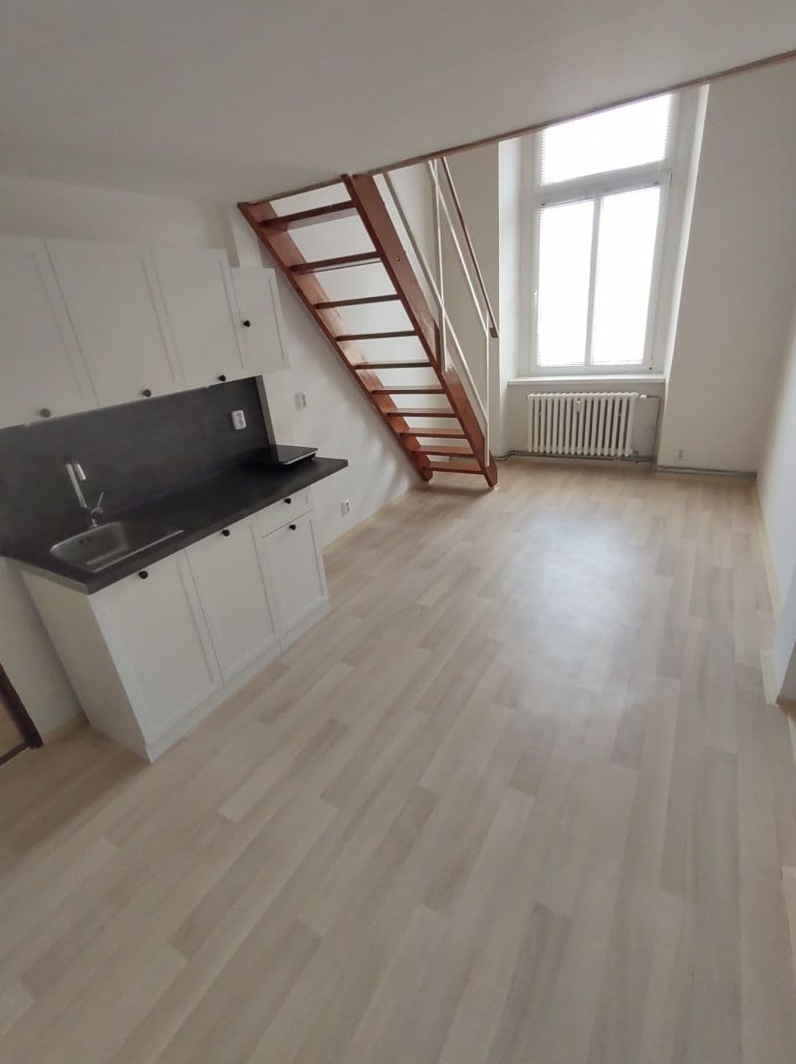 Studio flat to rent, 35 m², Masarykova, Litoměřice, Ústecký Region Studio flat to rent, 35 m², Masarykova, Litoměřice, Ústecký Region