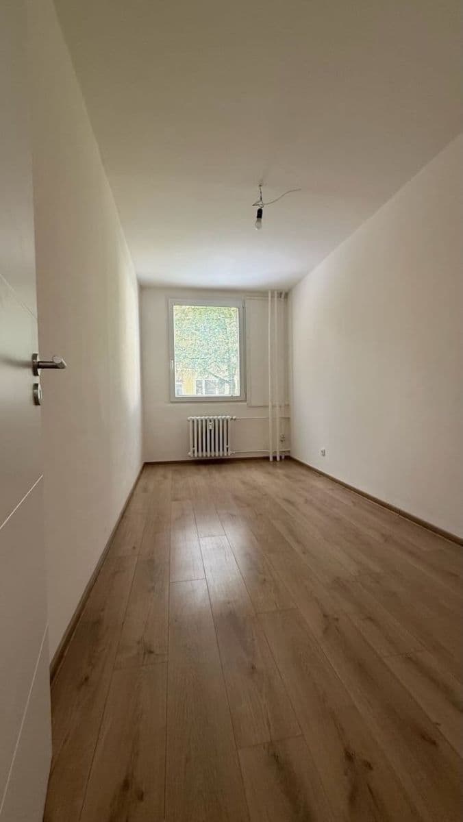 2 bedroom with open-plan kitchen flat for sale, 66 m², Cvikovská, Prague, Prague 2 bedroom with open-plan kitchen flat for sale, 66 m², Cvikovská, Prague, Prague