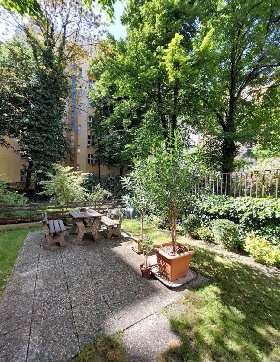 2 bedroom flat to rent, 73 m², Baranova, Prague, Prague 2 bedroom flat to rent, 73 m², Baranova, Prague, Prague