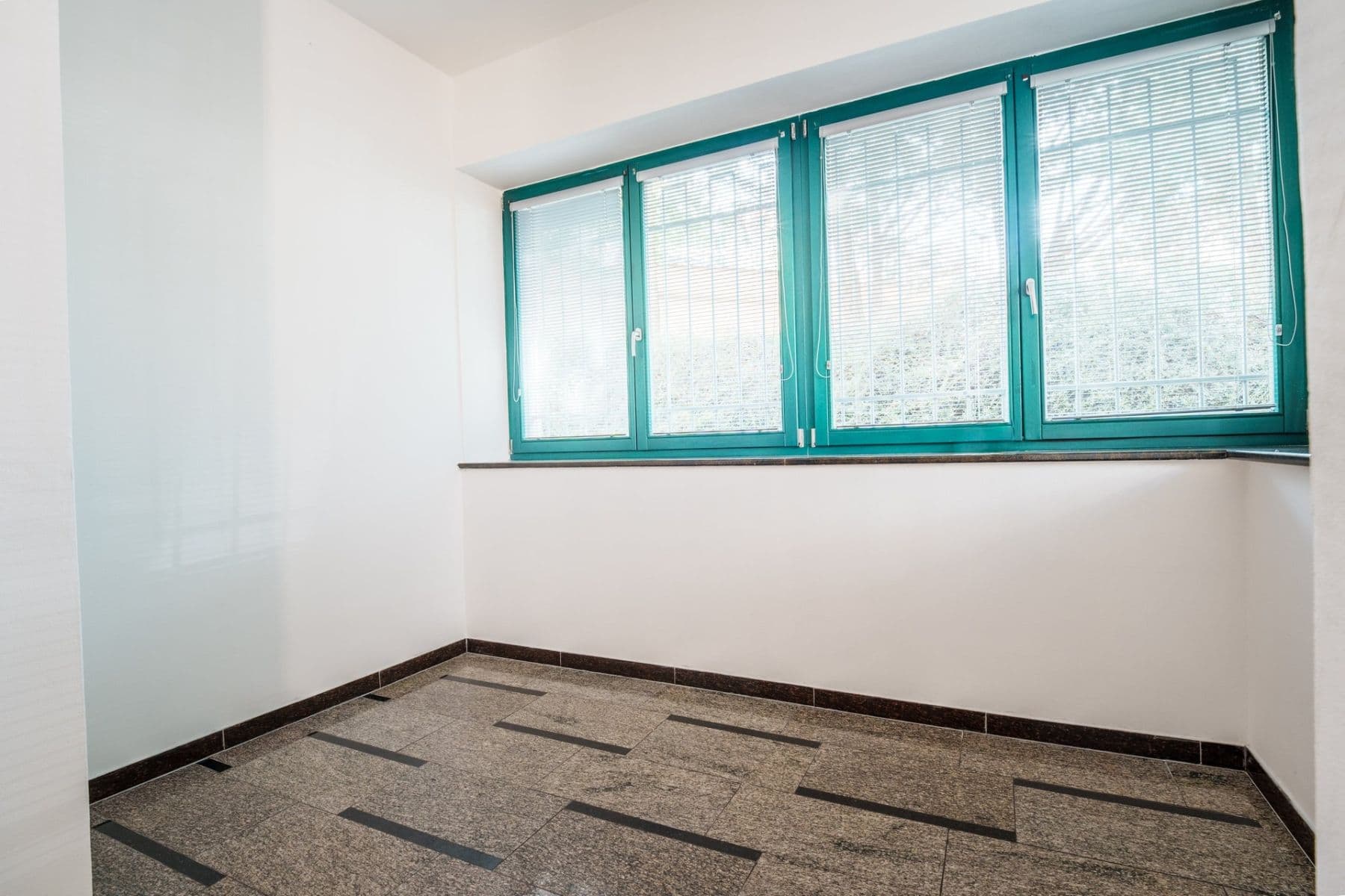 Studio flat to rent, 35 m², Pravá, Prague, Prague Studio flat to rent, 35 m², Pravá, Prague, Prague