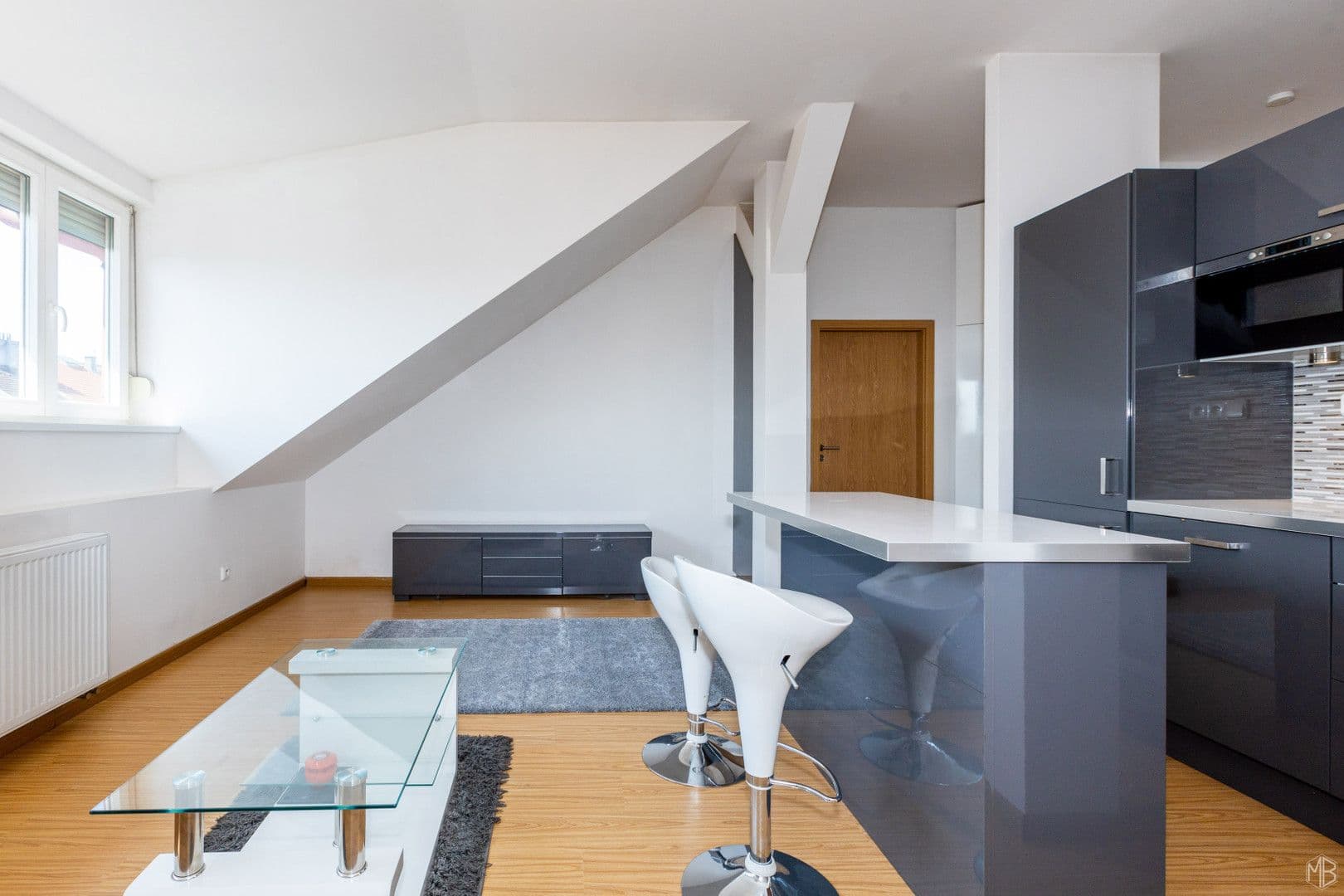 1 bedroom with open-plan kitchen flat to rent, 57 m², Černokostelecká, Prague, Prague 1 bedroom with open-plan kitchen flat to rent, 57 m², Černokostelecká, Prague, Prague