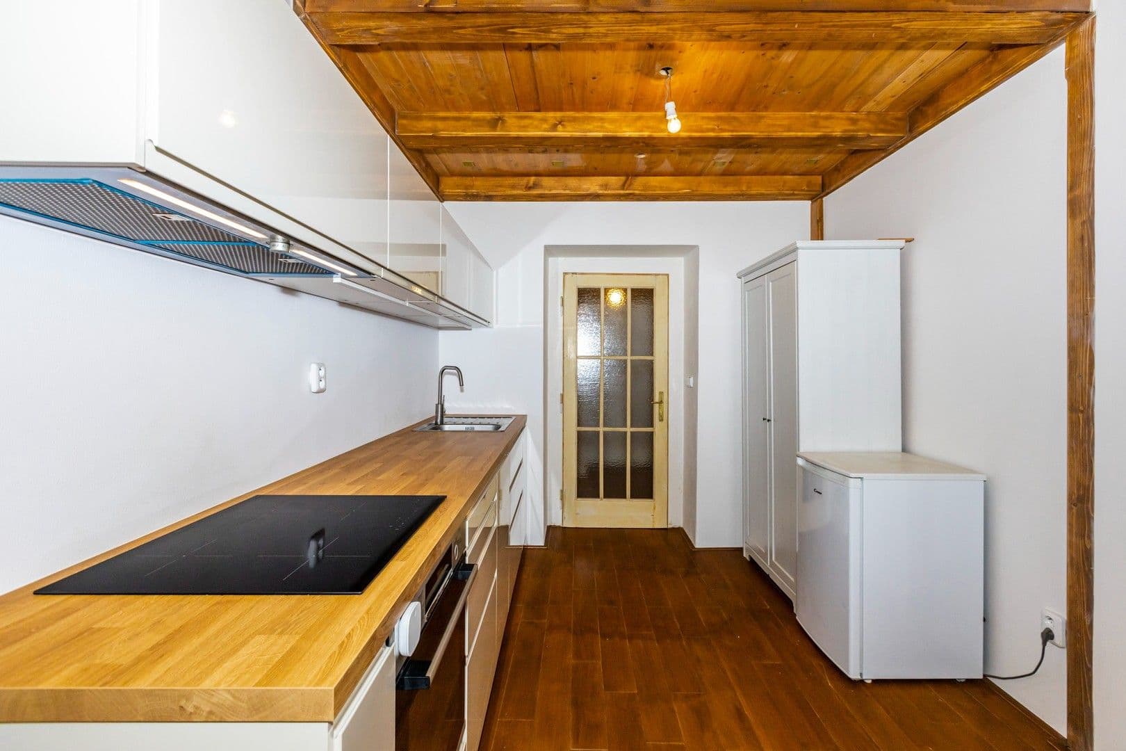 1 bedroom with open-plan kitchen flat to rent, 54 m², Kolbenova, Prague, Prague 1 bedroom with open-plan kitchen flat to rent, 54 m², Kolbenova, Prague, Prague