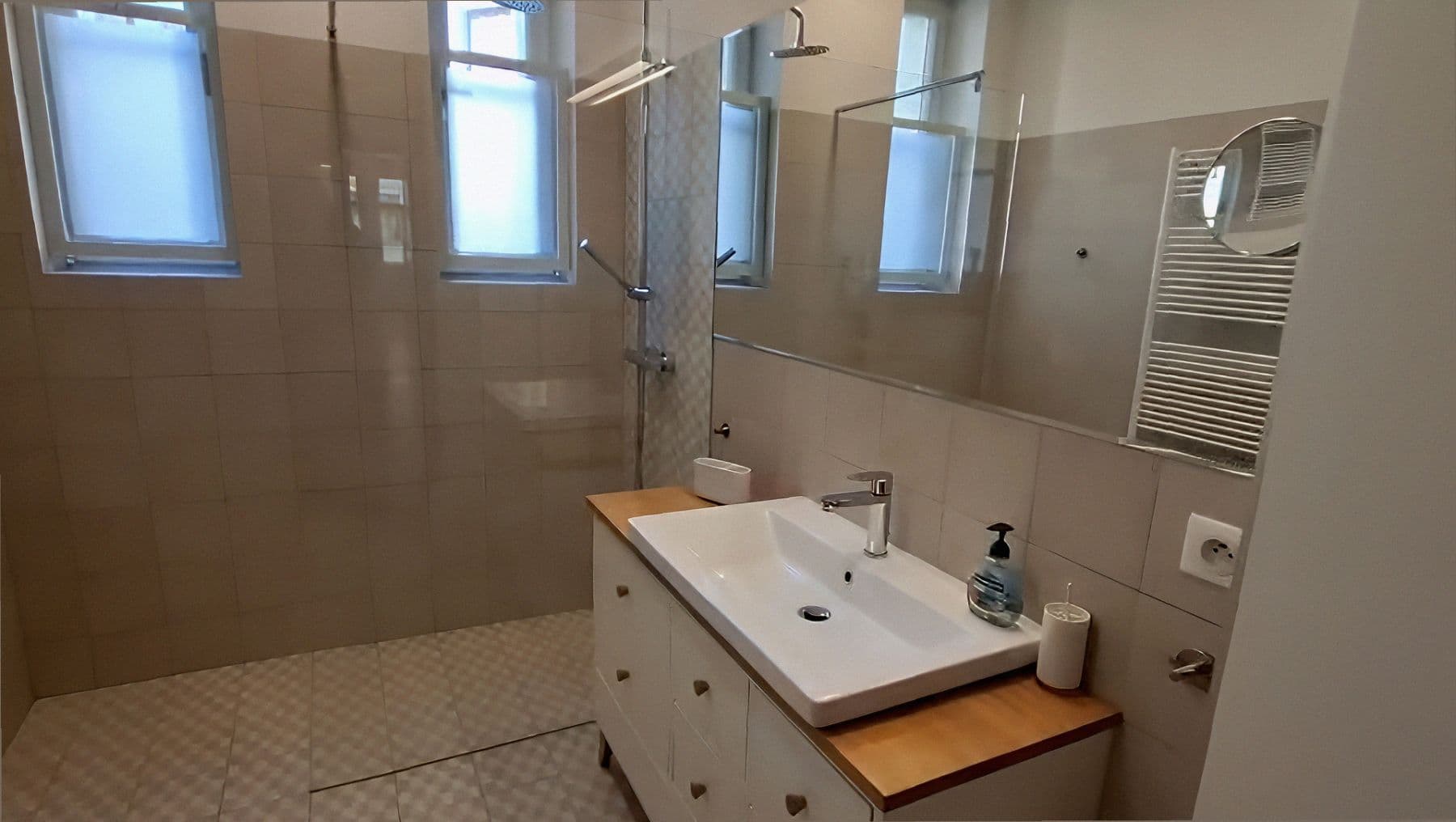1 bedroom with open-plan kitchen flat to rent, 84 m², Žatecká, Prague, Prague 1 bedroom with open-plan kitchen flat to rent, 84 m², Žatecká, Prague, Prague