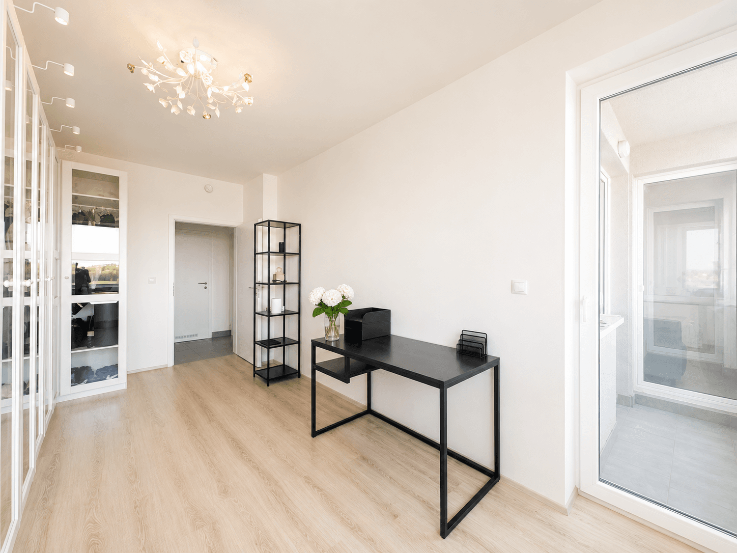 2 bedroom with open-plan kitchen flat for sale, 77 m², Tupolevova, Prague, Prague 2 bedroom with open-plan kitchen flat for sale, 77 m², Tupolevova, Prague, Prague