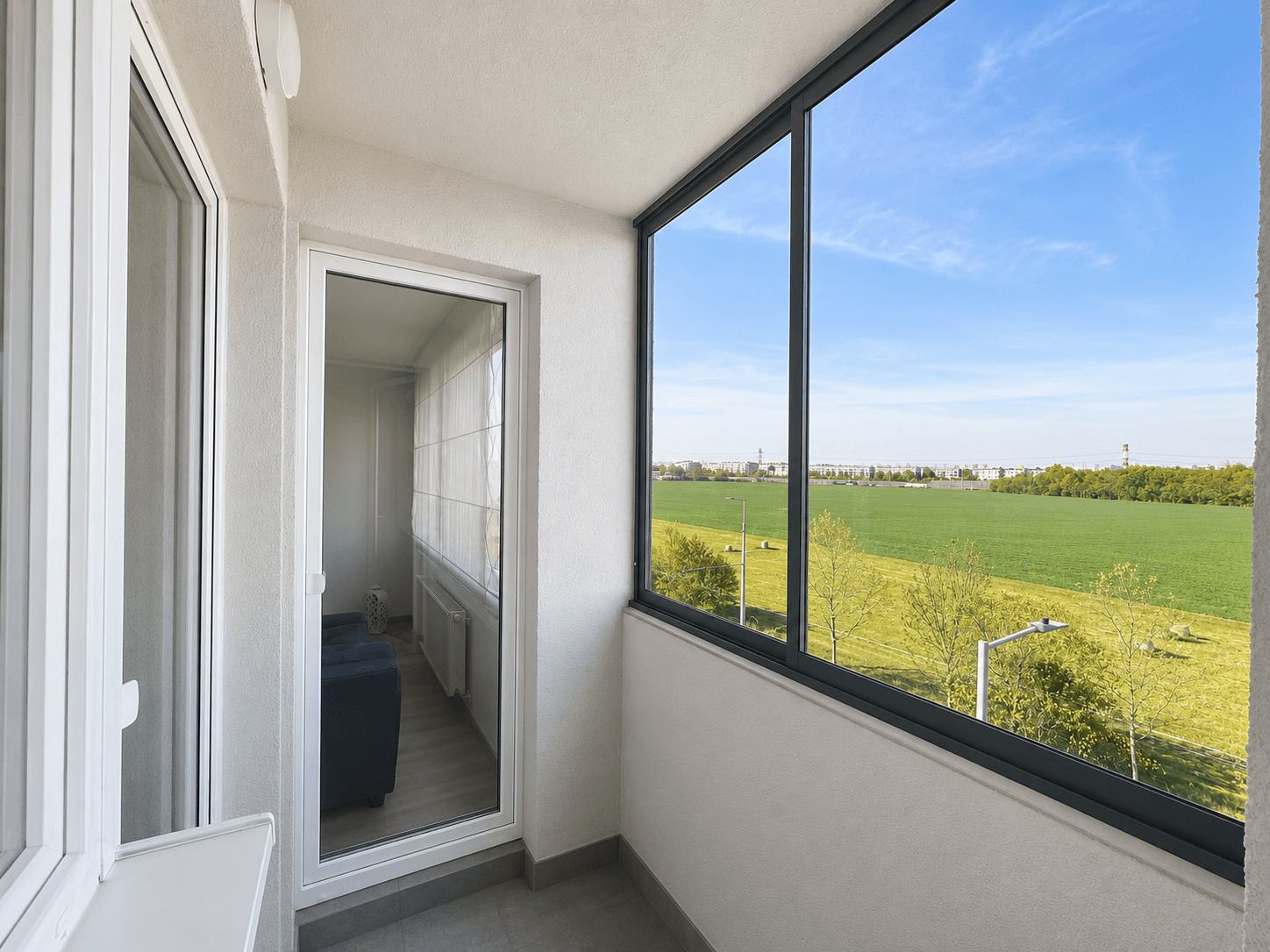 2 bedroom with open-plan kitchen flat for sale, 77 m², Tupolevova, Prague, Prague 2 bedroom with open-plan kitchen flat for sale, 77 m², Tupolevova, Prague, Prague