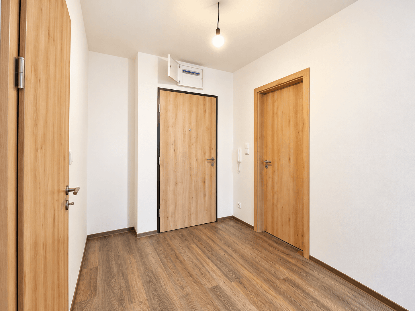 1 bedroom with open-plan kitchen flat for sale, 55 m², Kardausova, Prague, Prague 1 bedroom with open-plan kitchen flat for sale, 55 m², Kardausova, Prague, Prague
