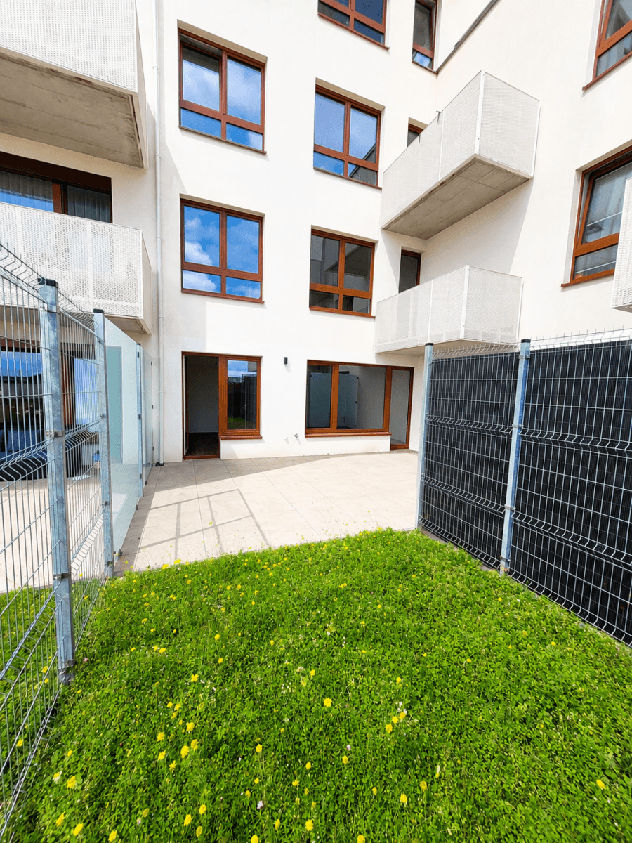1 bedroom with open-plan kitchen flat for sale, 55 m², Kardausova, Prague, Prague 1 bedroom with open-plan kitchen flat for sale, 55 m², Kardausova, Prague, Prague