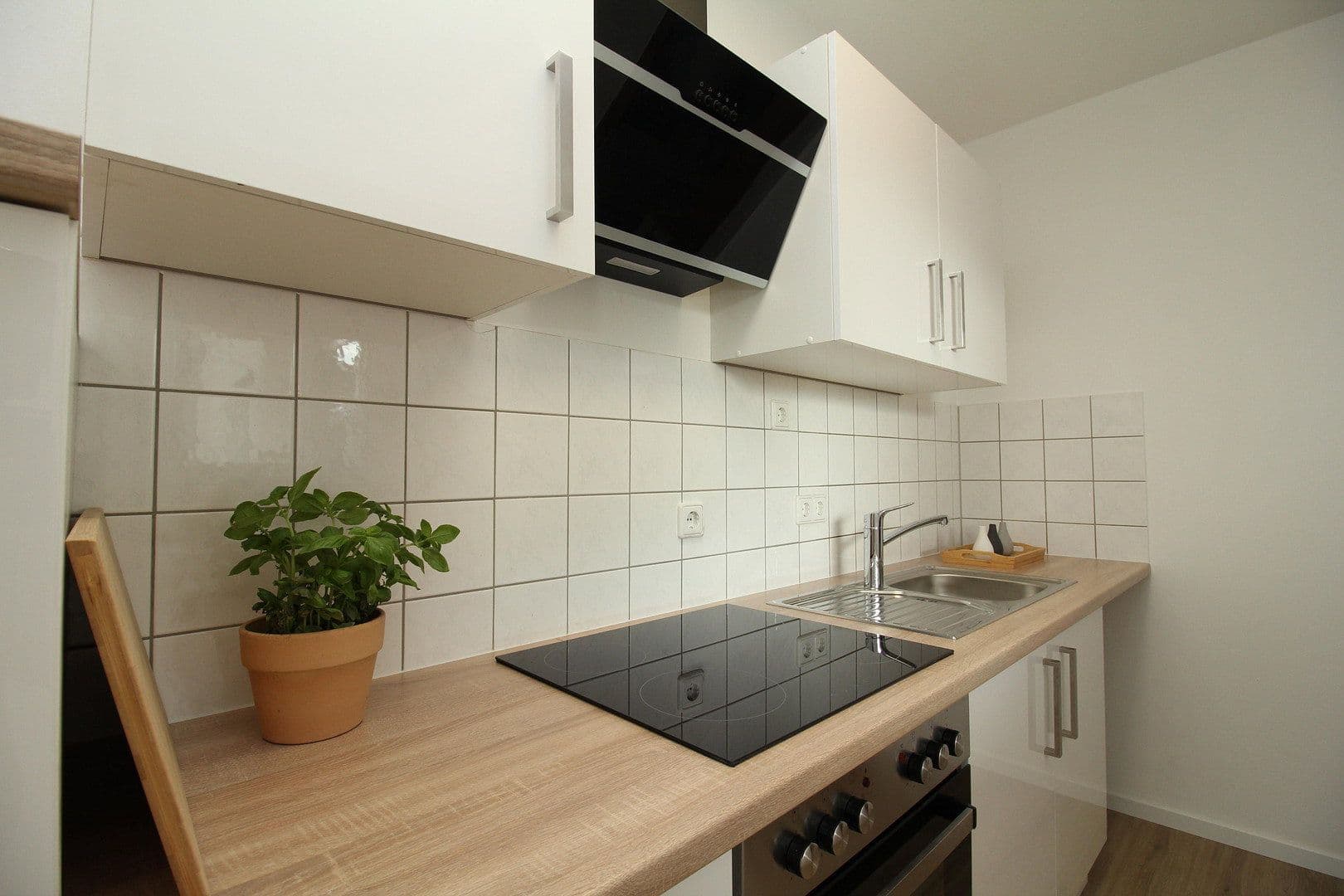 1 bedroom flat to rent, 33 m², Seehausener Allee 30, Leipzig, Saxony 1 bedroom flat to rent, 33 m², Seehausener Allee 30, Leipzig, Saxony