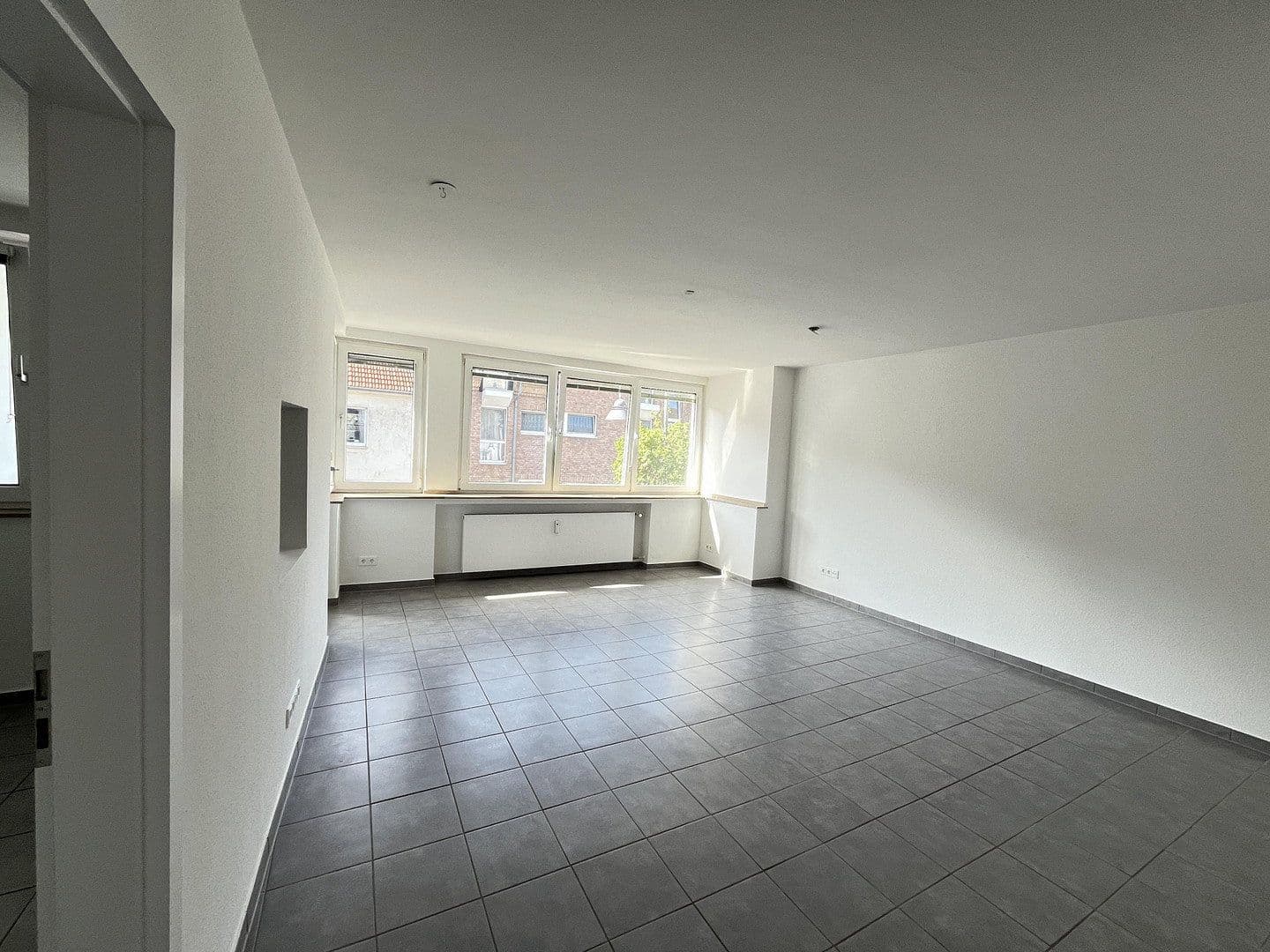 3 bedroom flat to rent, 87 m², Mülheimer Freiheit, Köln, North Rhine-Westphalia 3 bedroom flat to rent, 87 m², Mülheimer Freiheit, Köln, North Rhine-Westphalia