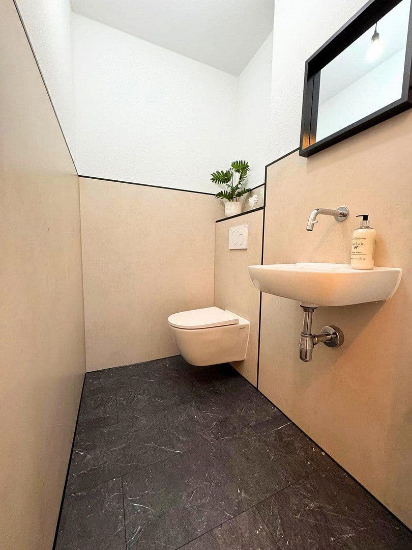 2 bedroom with open-plan kitchen flat for sale, 95 m², Waiblingen, Baden-Württemberg 2 bedroom with open-plan kitchen flat for sale, 95 m², Waiblingen, Baden-Württemberg