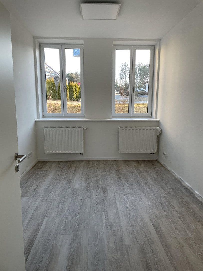 office for sale, 1,523 m², Baumgartenstraße 7, Vilsbiburg, Bavaria office for sale, 1,523 m², Baumgartenstraße 7, Vilsbiburg, Bavaria