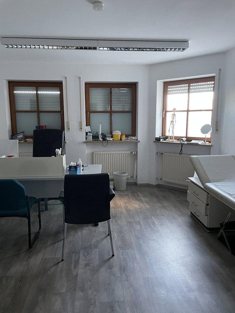 office for sale, 1,523 m², Baumgartenstraße 7, Vilsbiburg, Bavaria office for sale, 1,523 m², Baumgartenstraße 7, Vilsbiburg, Bavaria