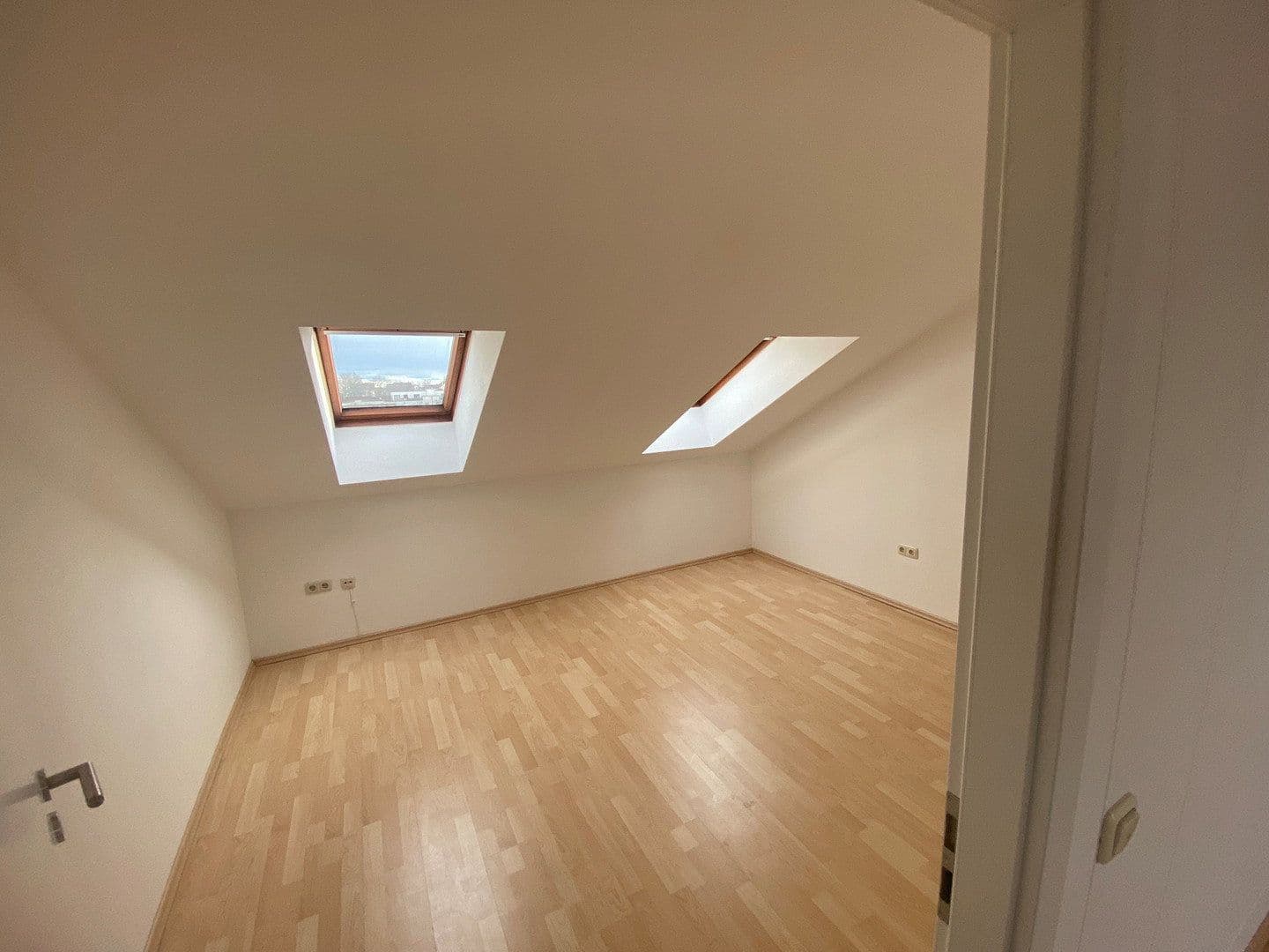 2 bedroom with open-plan kitchen flat to rent, 90 m², Rostocker Weg 1, Gersthofen, Bavaria 2 bedroom with open-plan kitchen flat to rent, 90 m², Rostocker Weg 1, Gersthofen, Bavaria
