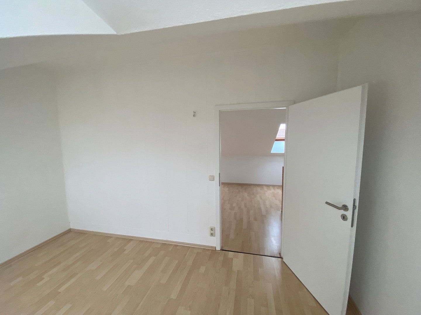 2 bedroom with open-plan kitchen flat to rent, 90 m², Rostocker Weg 1, Gersthofen, Bavaria 2 bedroom with open-plan kitchen flat to rent, 90 m², Rostocker Weg 1, Gersthofen, Bavaria