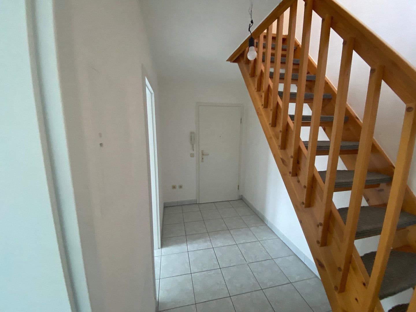 2 bedroom with open-plan kitchen flat to rent, 90 m², Rostocker Weg 1, Gersthofen, Bavaria 2 bedroom with open-plan kitchen flat to rent, 90 m², Rostocker Weg 1, Gersthofen, Bavaria