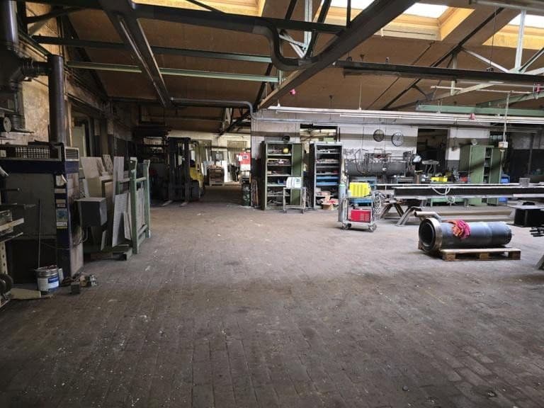 non-residential property to rent, 600 m², Remscheid, North Rhine-Westphalia non-residential property to rent, 600 m², Remscheid, North Rhine-Westphalia