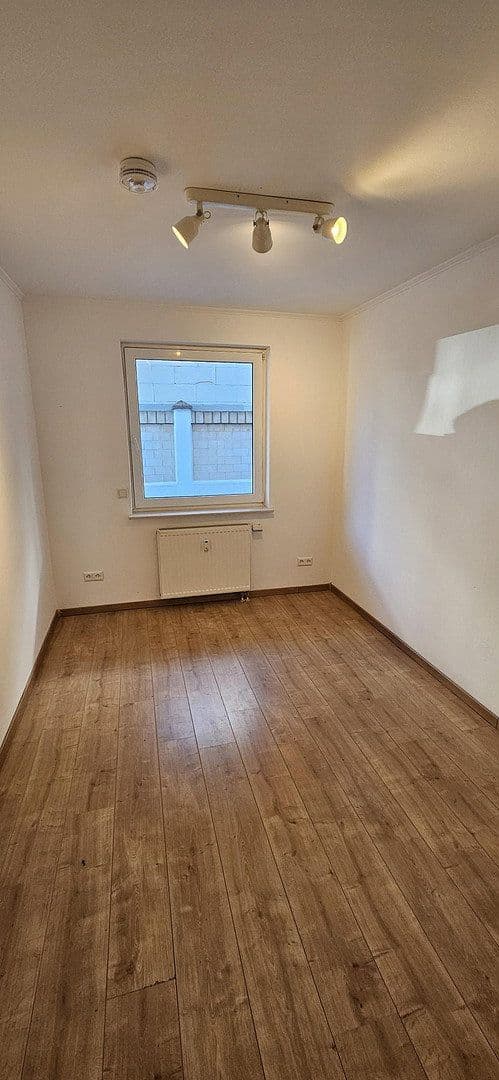 2 bedroom with open-plan kitchen flat for sale, 77 m², Weil im Schönbuch, Baden-Württemberg 2 bedroom with open-plan kitchen flat for sale, 77 m², Weil im Schönbuch, Baden-Württemberg