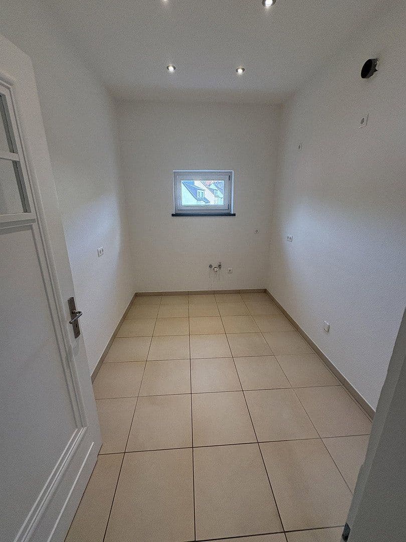 4 bedroom flat for sale, 121 m², Auf der Luh 1, Koblenz, Rhineland-Palatinate 4 bedroom flat for sale, 121 m², Auf der Luh 1, Koblenz, Rhineland-Palatinate