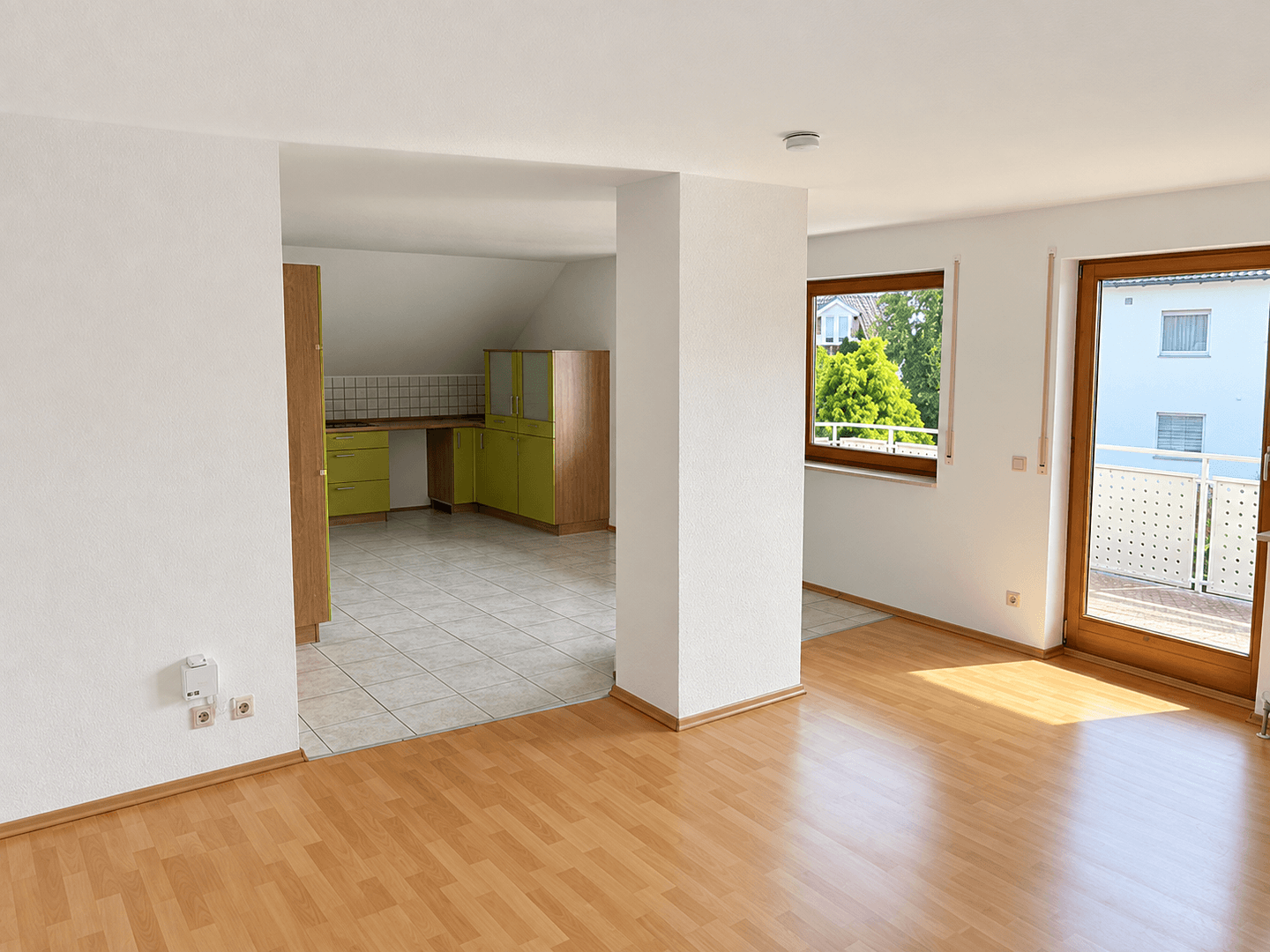 4 bedroom flat to rent, 96 m², Neuhausen, Baden-Württemberg 4 bedroom flat to rent, 96 m², Neuhausen, Baden-Württemberg