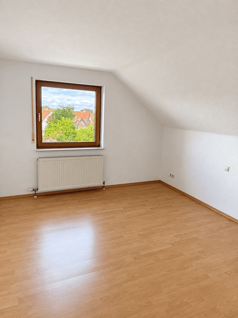 4 bedroom flat to rent, 96 m², Neuhausen, Baden-Württemberg 4 bedroom flat to rent, 96 m², Neuhausen, Baden-Württemberg