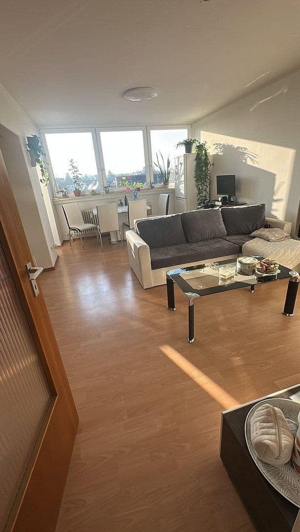 Studio flat to rent, 43 m², Gilching, Bavaria Studio flat to rent, 43 m², Gilching, Bavaria