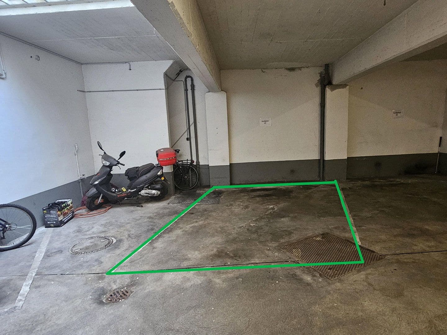 garage to rent, 0 m², Bagelstraße 98, Düsseldorf, North Rhine-Westphalia garage to rent, 0 m², Bagelstraße 98, Düsseldorf, North Rhine-Westphalia