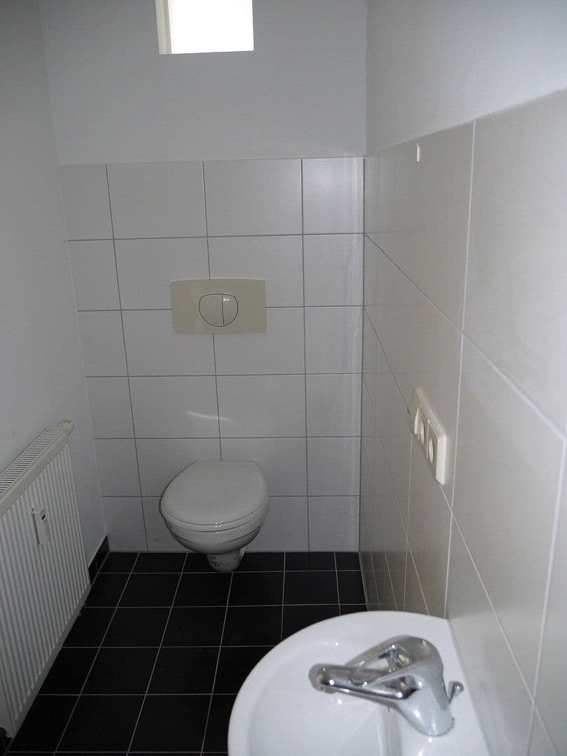 4 bedroom flat to rent, 146 m², Dresden, Saxony 4 bedroom flat to rent, 146 m², Dresden, Saxony