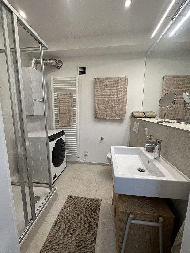 1 bedroom flat to rent, 32 m², Albertstraße 76, Düsseldorf, North Rhine-Westphalia 1 bedroom flat to rent, 32 m², Albertstraße 76, Düsseldorf, North Rhine-Westphalia