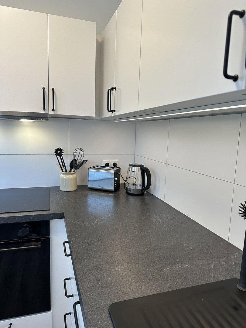 1 bedroom flat to rent, 32 m², Albertstraße 76, Düsseldorf, North Rhine-Westphalia 1 bedroom flat to rent, 32 m², Albertstraße 76, Düsseldorf, North Rhine-Westphalia